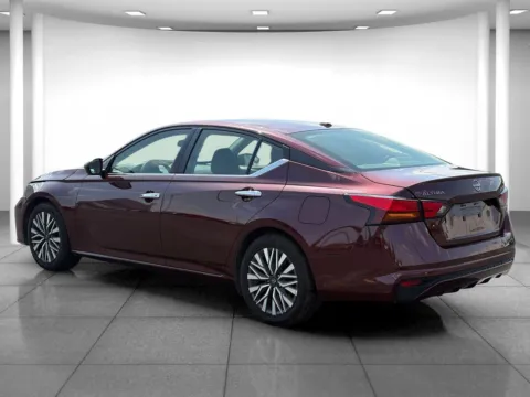 More photos of 2024 Nissan Altima 2.5 SV at Eastgate Chrysler Jeep Dodge Ram, IN