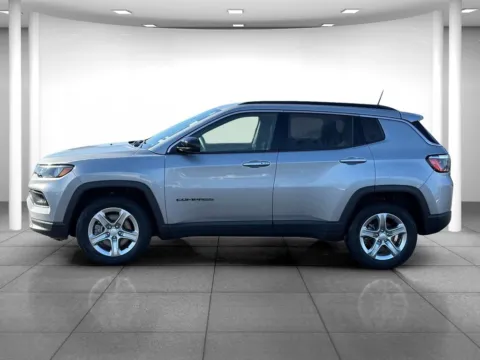 More photos of 2024 Jeep Compass Latitude at Eastgate Chrysler Jeep Dodge Ram, IN