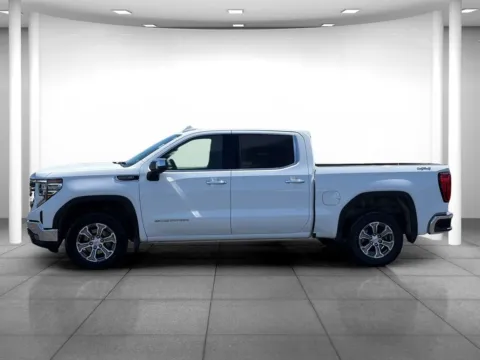 More photos of 2025 GMC Sierra 1500 SLT at Eastgate Chrysler Jeep Dodge Ram, IN