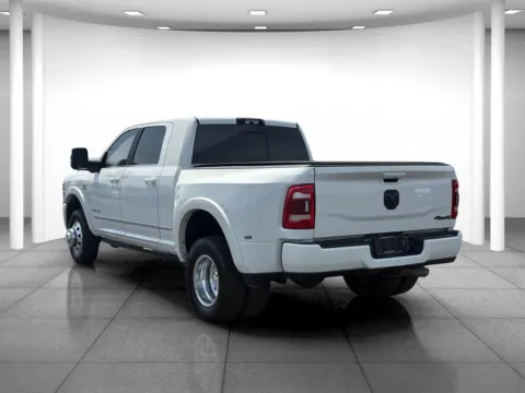 More photos of 2023 Ram 3500 Limited at Eastgate Chrysler Jeep Dodge Ram, IN