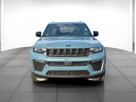 Photos of 2026 Jeep Grand Cherokee Limited for sale in Indianapolis, IN at Eastgate Chrysler Jeep Dodge Ram