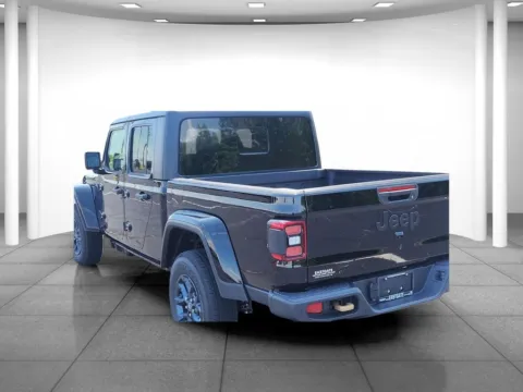 More photos of 2026 Jeep Gladiator 85th Anniversary Edition at Eastgate Chrysler Jeep Dodge Ram, IN