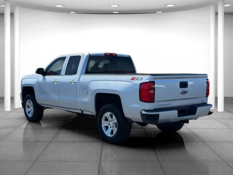 More photos of 2019 Chevrolet Silverado 1500 LD LT at Eastgate Chrysler Jeep Dodge Ram, IN