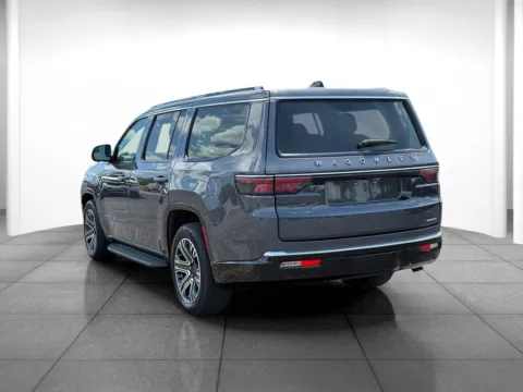 More photos of 2024 Jeep Wagoneer Series II at Eastgate Chrysler Jeep Dodge Ram, IN