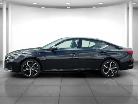 More photos of 2024 Nissan Altima 2.5 SR at Eastgate Chrysler Jeep Dodge Ram, IN