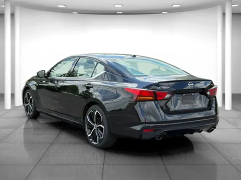 More photos of 2024 Nissan Altima 2.5 SR at Eastgate Chrysler Jeep Dodge Ram, IN