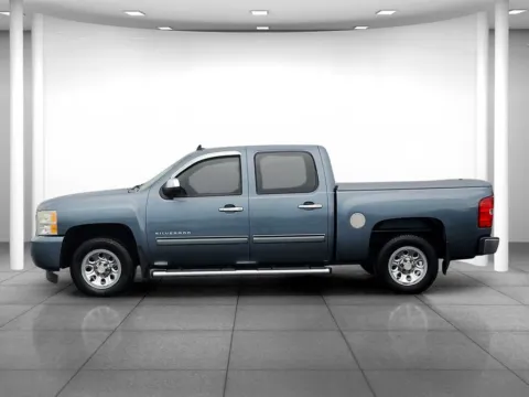 More photos of 2010 Chevrolet Silverado 1500 LS at Eastgate Chrysler Jeep Dodge Ram, IN