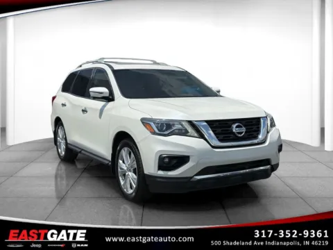 White 2018 Nissan Pathfinder SL for sale in Indianapolis, IN
