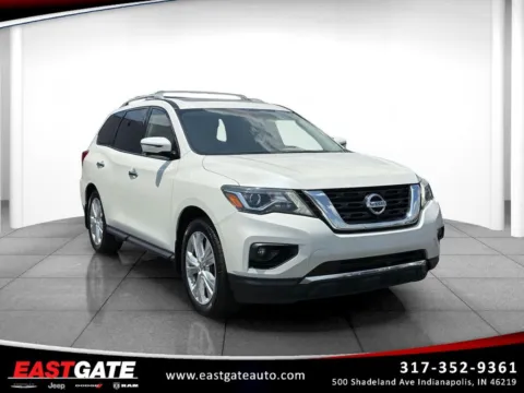 White 2018 Nissan Pathfinder SL for sale in Indianapolis, IN