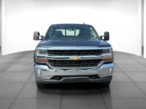 Photos of 2017 Chevrolet Silverado 1500 LT for sale in Indianapolis, IN at Eastgate Chrysler Jeep Dodge Ram