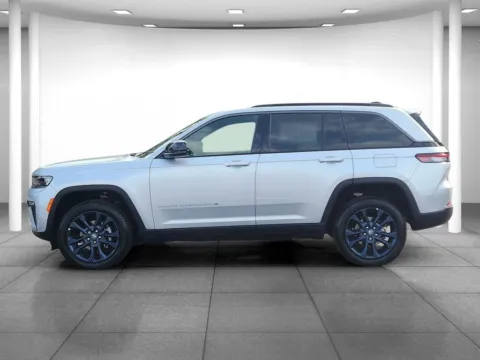 More photos of 2026 Jeep Grand Cherokee 85th Anniversary Edition at Eastgate Chrysler Jeep Dodge Ram, IN
