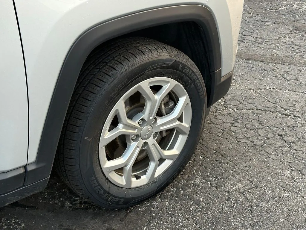 Photo 9