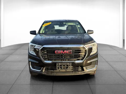 Photos of 2024 GMC Terrain SLE for sale in Indianapolis, IN at Eastgate Chrysler Jeep Dodge Ram