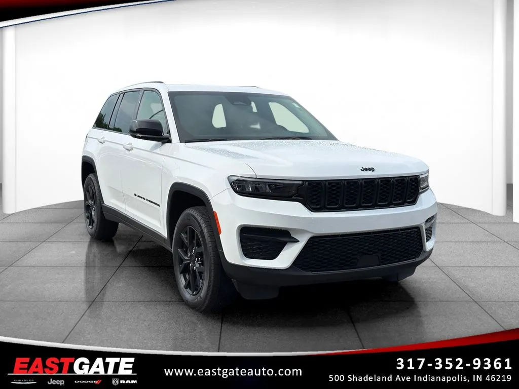 White 2024 Jeep Grand Cherokee Altitude X for sale in Indianapolis, IN