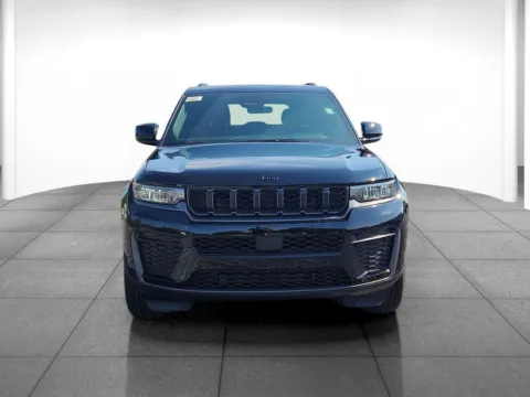 Photos of 2027 Jeep Grand Cherokee Laredo Altitude for sale in Indianapolis, IN at Eastgate Chrysler Jeep Dodge Ram