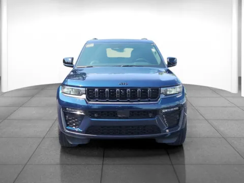 Photos of 2027 Jeep Grand Cherokee Limited Reserve for sale in Indianapolis, IN at Eastgate Chrysler Jeep Dodge Ram