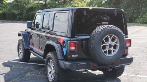 More photos of 2027 Jeep Wrangler at Eastgate Chrysler Jeep Dodge Ram, IN