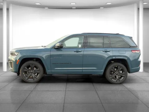 More photos of 2027 Jeep Grand Cherokee Limited Reserve at Eastgate Chrysler Jeep Dodge Ram, IN