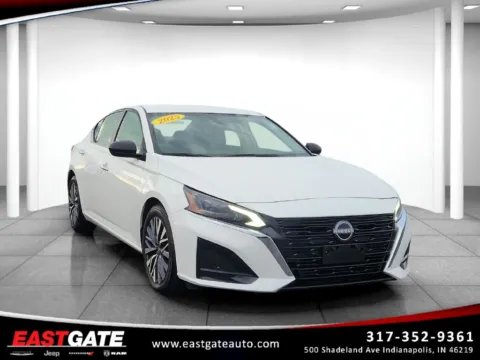 White 2025 Nissan Altima 2.5 SV for sale in Indianapolis, IN