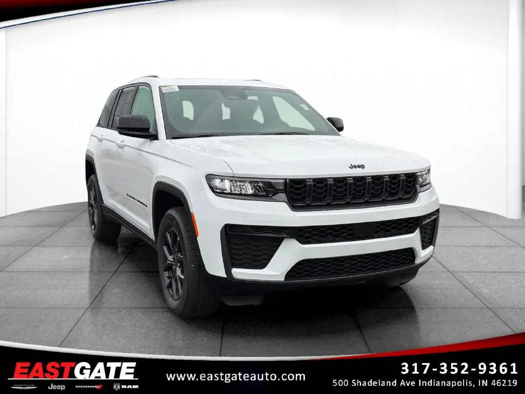 2027 Jeep Grand Cherokee Laredo Altitude