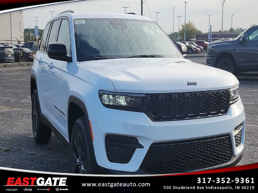 2027 Jeep Grand Cherokee Laredo X