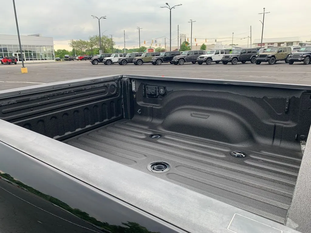 2025 RAM 2500 Big Horn - Photo 13