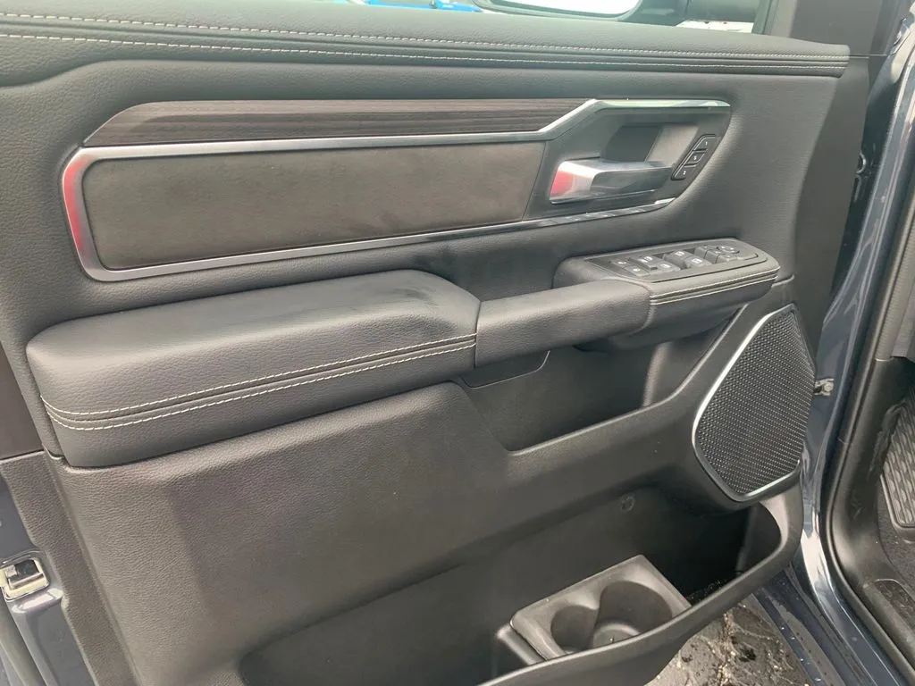 2026 RAM 1500 Laramie - Photo 14