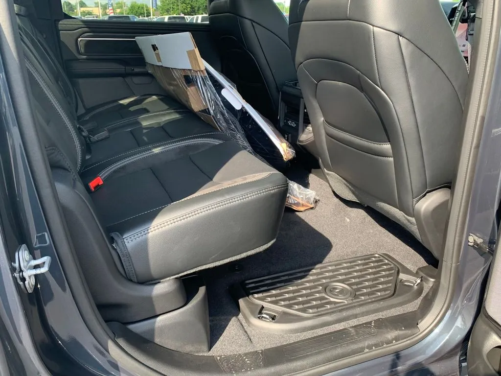 2026 RAM 1500 Rebel - Photo 12