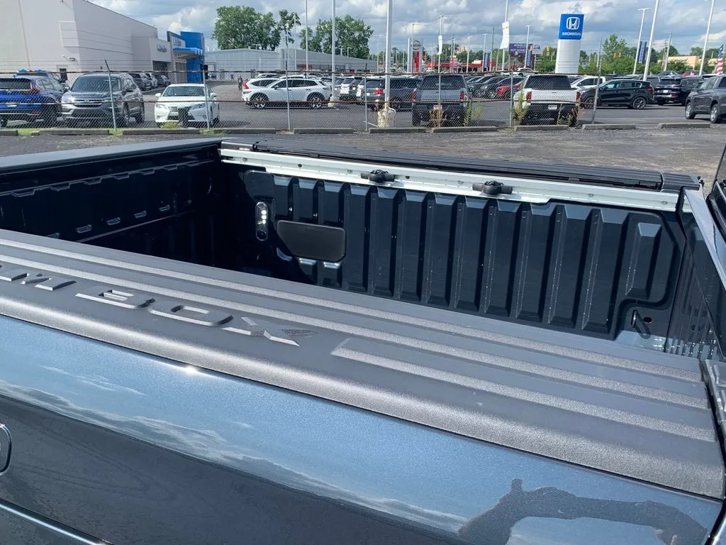 2026 RAM 1500 Rebel - Photo 13