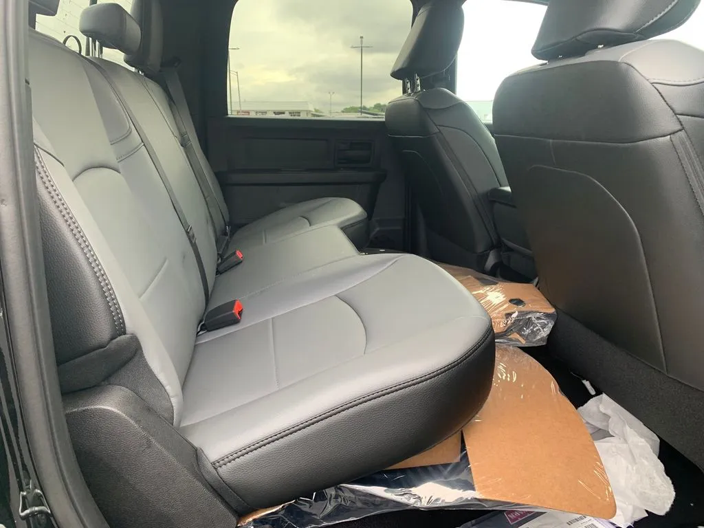 2026 RAM 2500 Tradesman - Photo 12