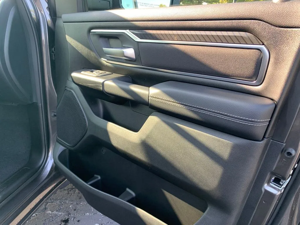 2026 RAM 1500 Big Horn/Lone Star - Photo 11