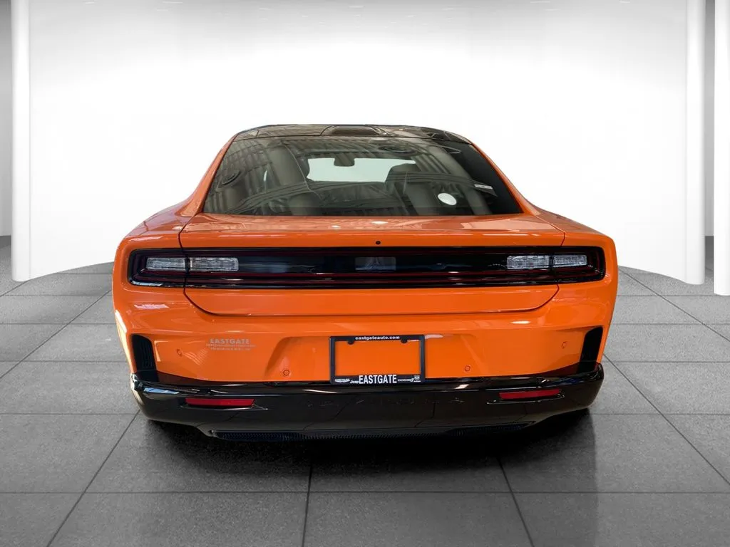 2026 Dodge Charger Daytona Scat Pack - Photo 6