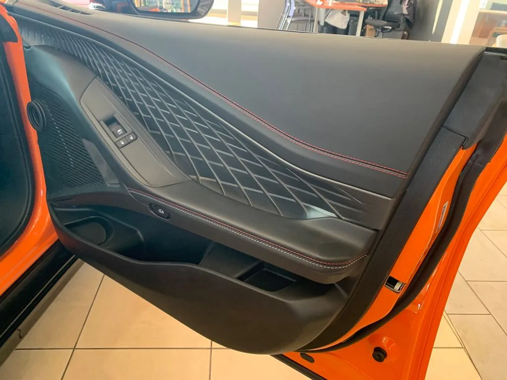 2026 Dodge Charger Daytona Scat Pack - Photo 11