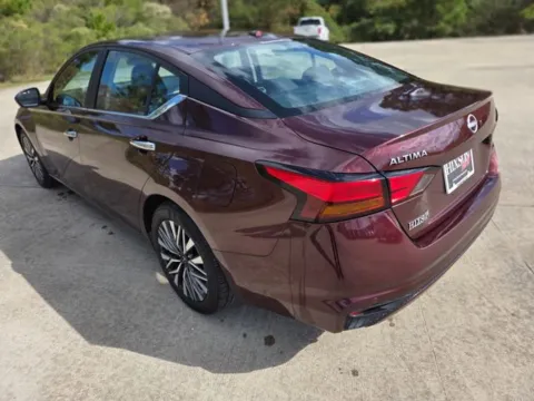 Another view of 2025 Nissan Altima SV for sale in Leesville, LA at Hixson Ford Leesville