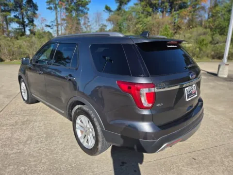 Another view of 2017 Ford Explorer XLT for sale in Leesville, LA at Hixson Ford Leesville