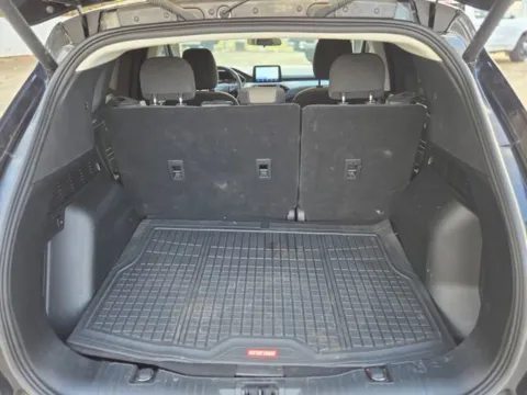 More photos of 2021 Ford Escape SE at Hixson Ford Leesville, LA