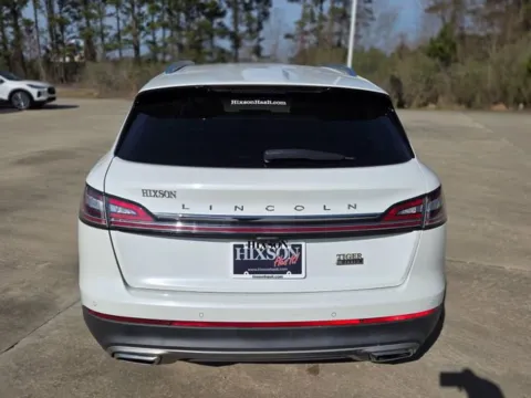 More photos of 2022 Lincoln Nautilus Standard at Hixson Ford Leesville, LA