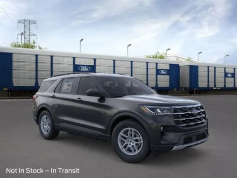 Photos of 2026 Ford Explorer Active (200A) for sale in Leesville, LA at Hixson Ford Leesville