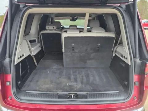 More photos of 2022 Jeep Wagoneer Series III at Hixson Ford Leesville, LA