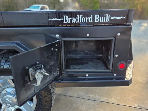 More photos of 2018 Ram 2500 Tradesman at Hixson Ford Leesville, LA