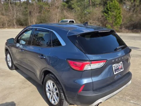 Another view of 2020 Ford Escape SE for sale in Leesville, LA at Hixson Ford Leesville