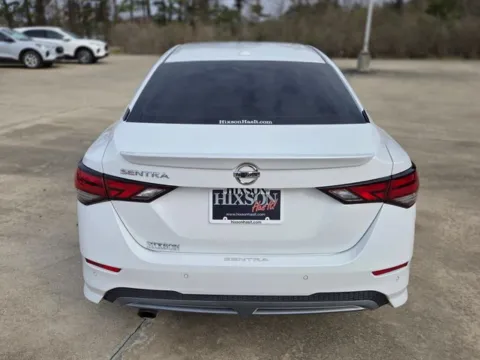More photos of 2022 Nissan Sentra SR at Hixson Ford Leesville, LA