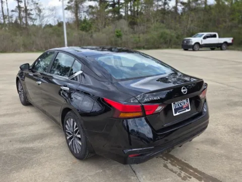 Another view of 2024 Nissan Altima 2.5 SV for sale in Leesville, LA at Hixson Ford Leesville