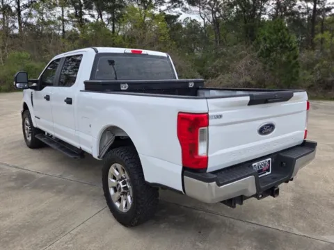 Photos of 2019 Ford F-250SD XL for sale in Leesville, LA at Hixson Ford Leesville