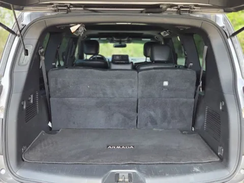 More photos of 2021 Nissan Armada SL at Hixson Ford Leesville, LA