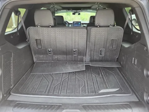 More photos of 2023 Chevrolet Suburban LT at Hixson Ford Leesville, LA