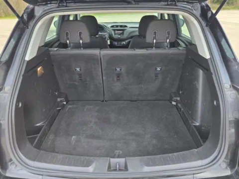 More photos of 2021 Chevrolet TrailBlazer LS at Hixson Ford Leesville, LA