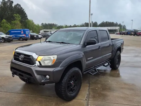 Gray 2013 Toyota Tacoma for sale in Leesville, LA
