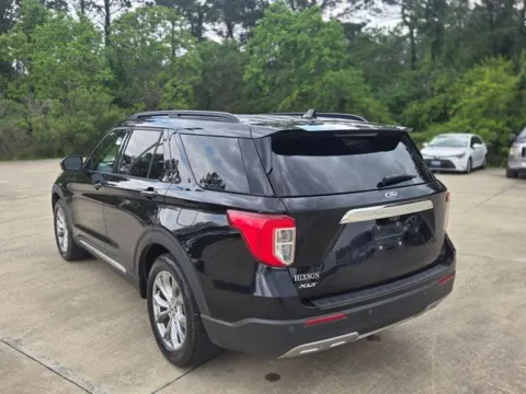 Another view of 2020 Ford Explorer XLT for sale in Leesville, LA at Hixson Ford Leesville