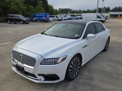 White 2017 Lincoln Continental Black Label for sale in Leesville, LA